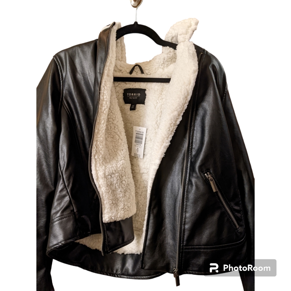 Torrid Fleece Lined Faux Leather Jacket Size 10 or Torrid 00 NWT